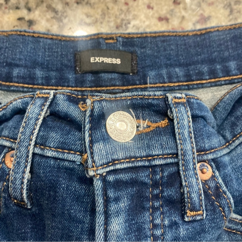 Express dark wash skinny leg ankle jeans 0 Short VGUC Light distress - Picture 7 of 11